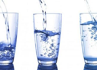 Ba cốc nước và bài học đặt giá bán hàng